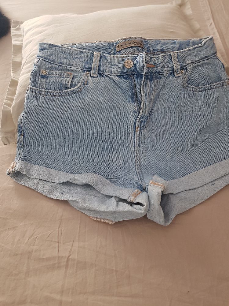 Short femme en jean délavé taille 40