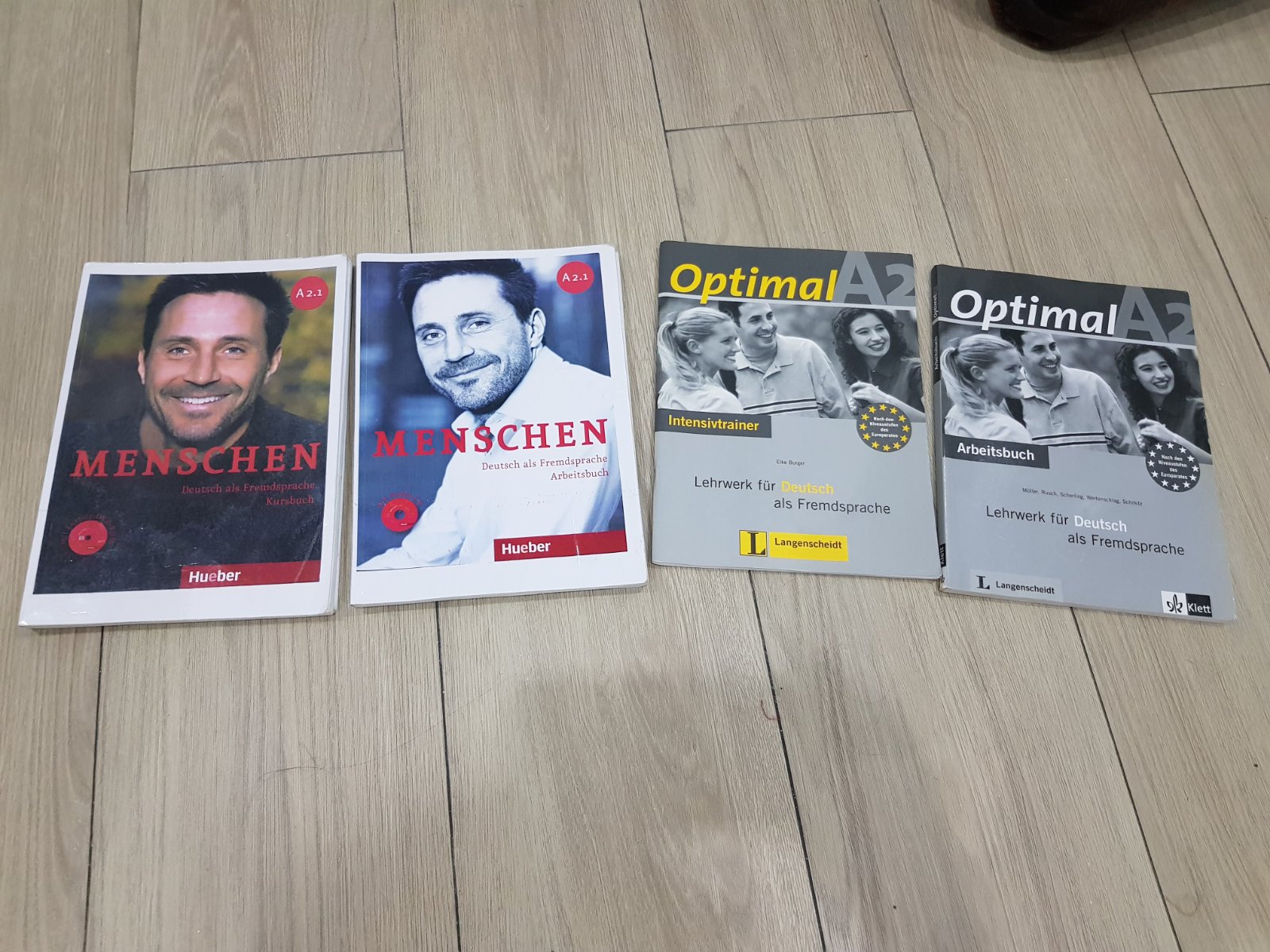 Manuels d'apprentissage de l'allemand  niveau A2 :