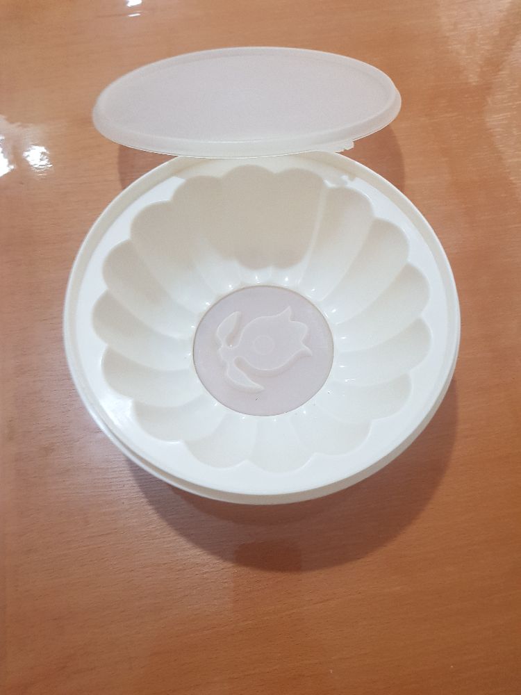 Moule à Charlotte diamètre 18 cm de la marque Tapperware 