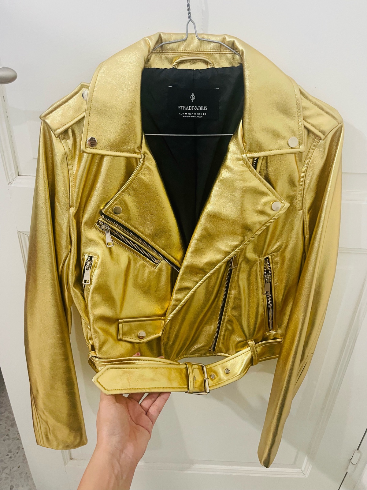 Veste cuir avec ceinture 
