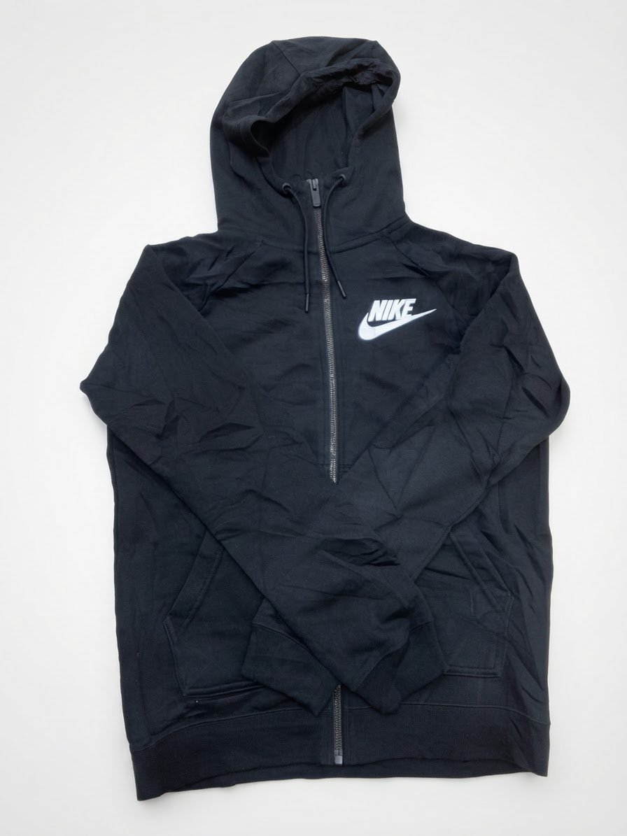 Nike sportswear 
