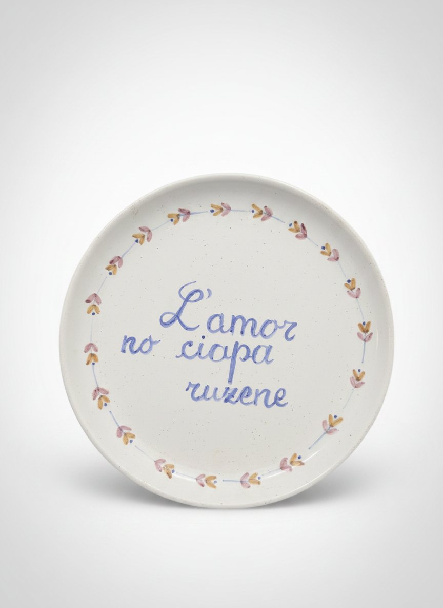 L'amour ♥️ ne s'achète pas : Assiette importée pour décoration murale peinte à la main