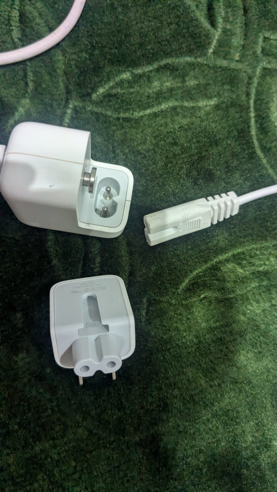 Lot Alimentation & Charge Apple (Adaptateur + Câble Lightning + Rallonge) 12 Watts 