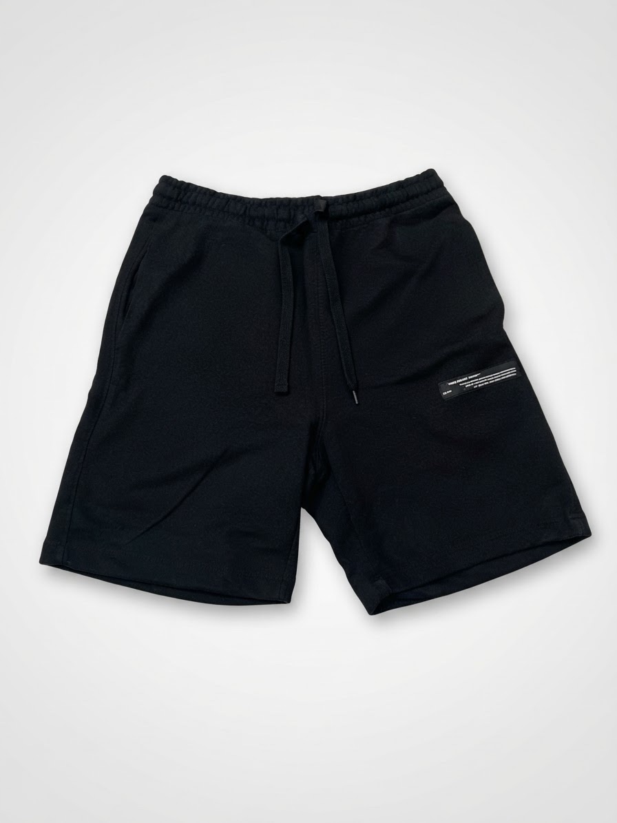 Short noir