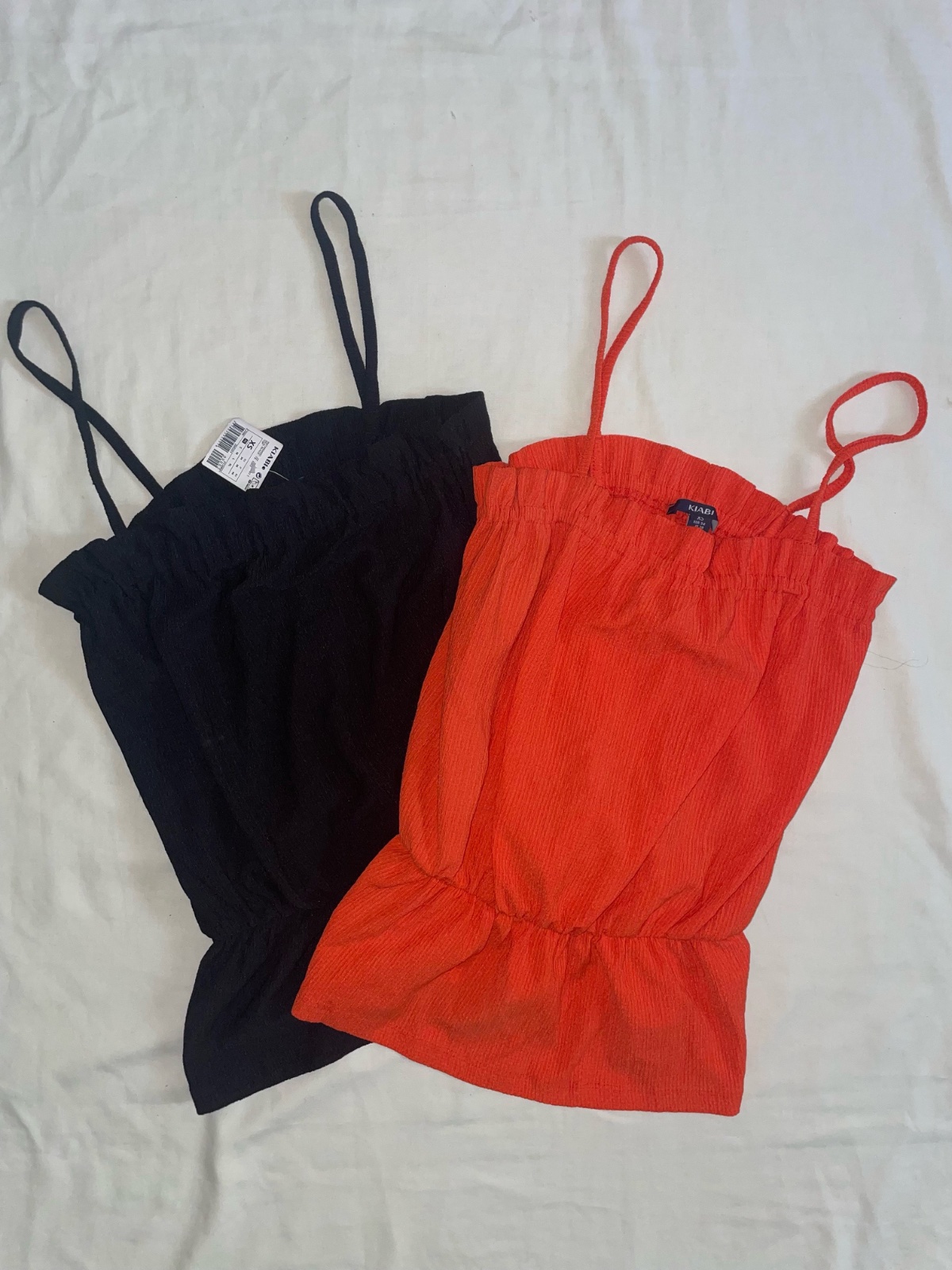 Haut kiabi crop bretelles fines élastiqué — taille XS — 2 coloris — neuf avec étiquette