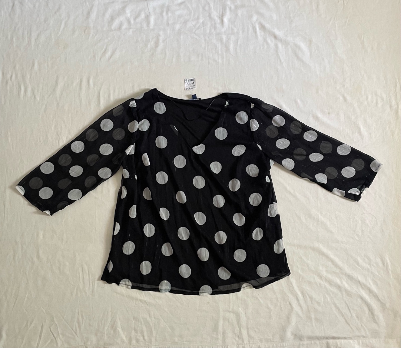 Haut kiabi pois noir et blanc manches 3/4 — taille XL — neuf avec étiquette