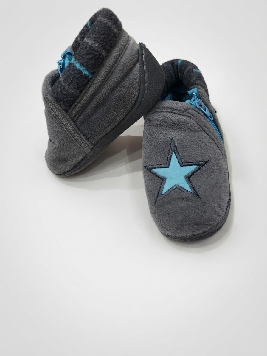 Chaussons bottillons ⭐️zippés pointure 22