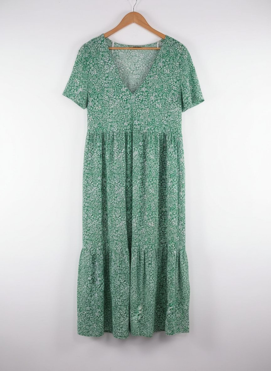 Robe fleurie 💚🤍 taille S