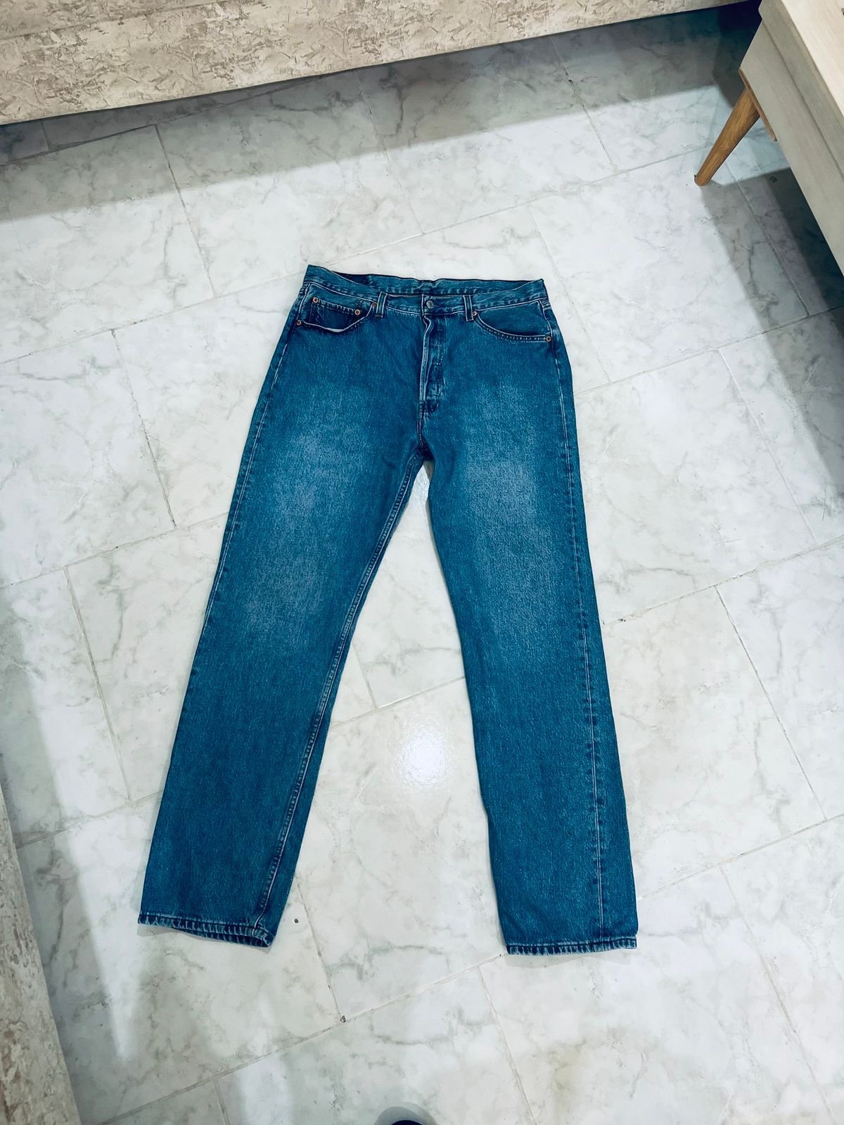 Pantalon levis