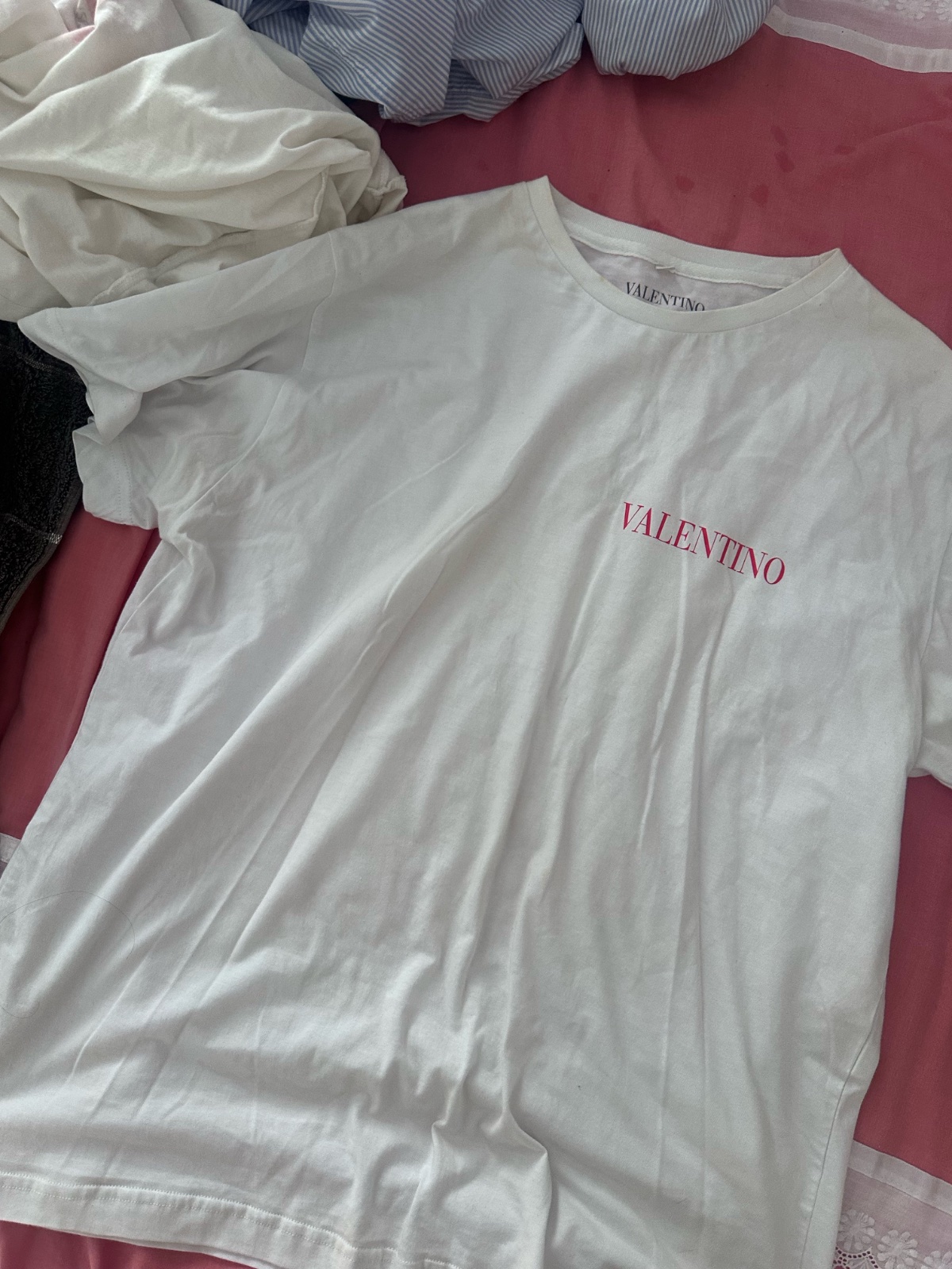 T-shirt valentino