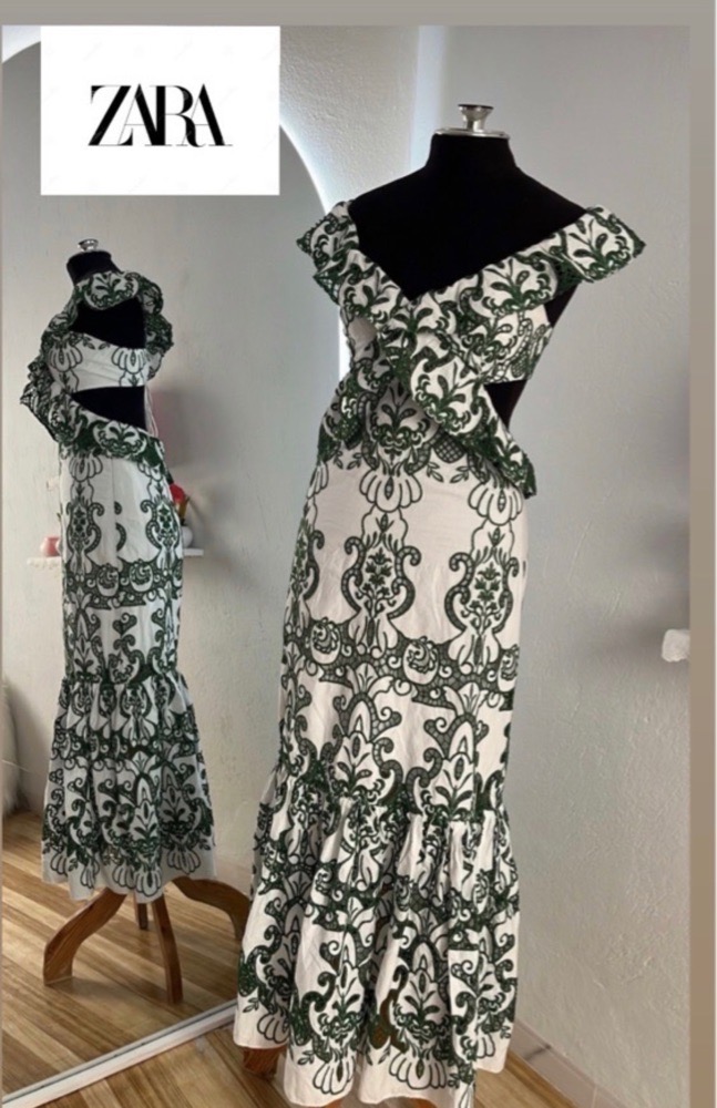 Robe longue brodée Zara