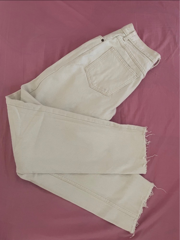 Jean blanc coupe droite