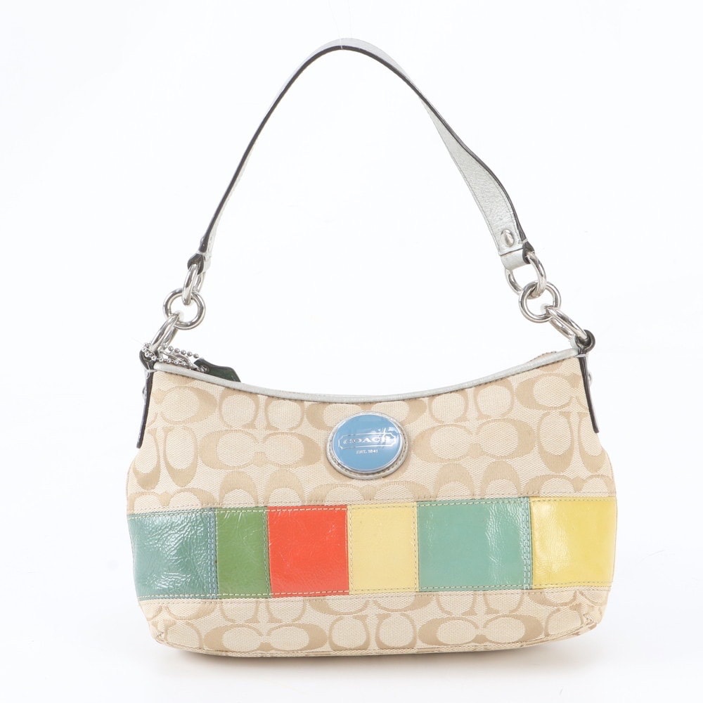 Sac à main Coach emblématique – Motif monogramme et détails colorés -authentique-number F17425.