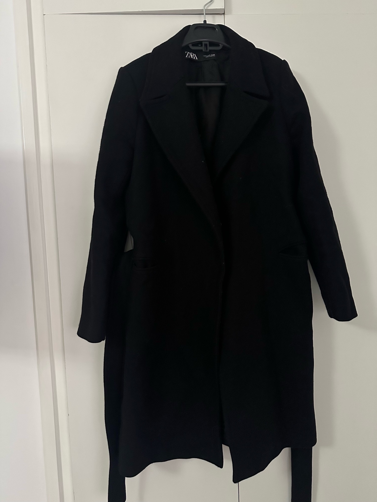 Manteau  noir cachemire avec un forrure demontable