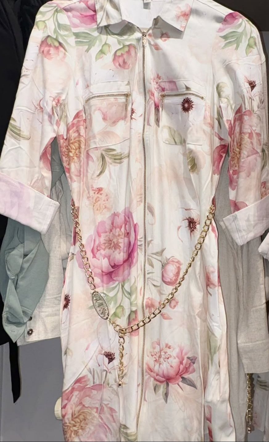 Robe guess