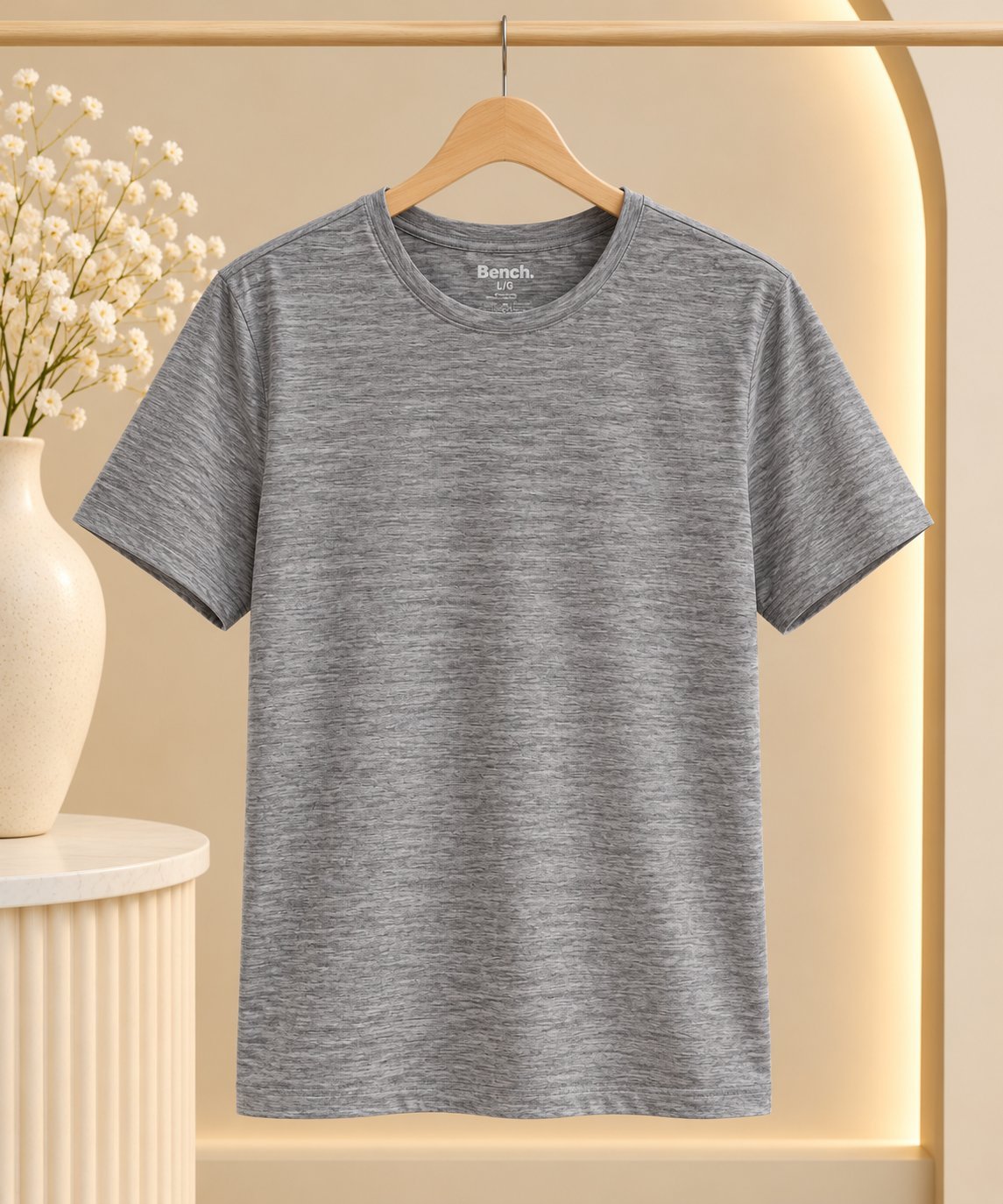 T Shirt Bench 
