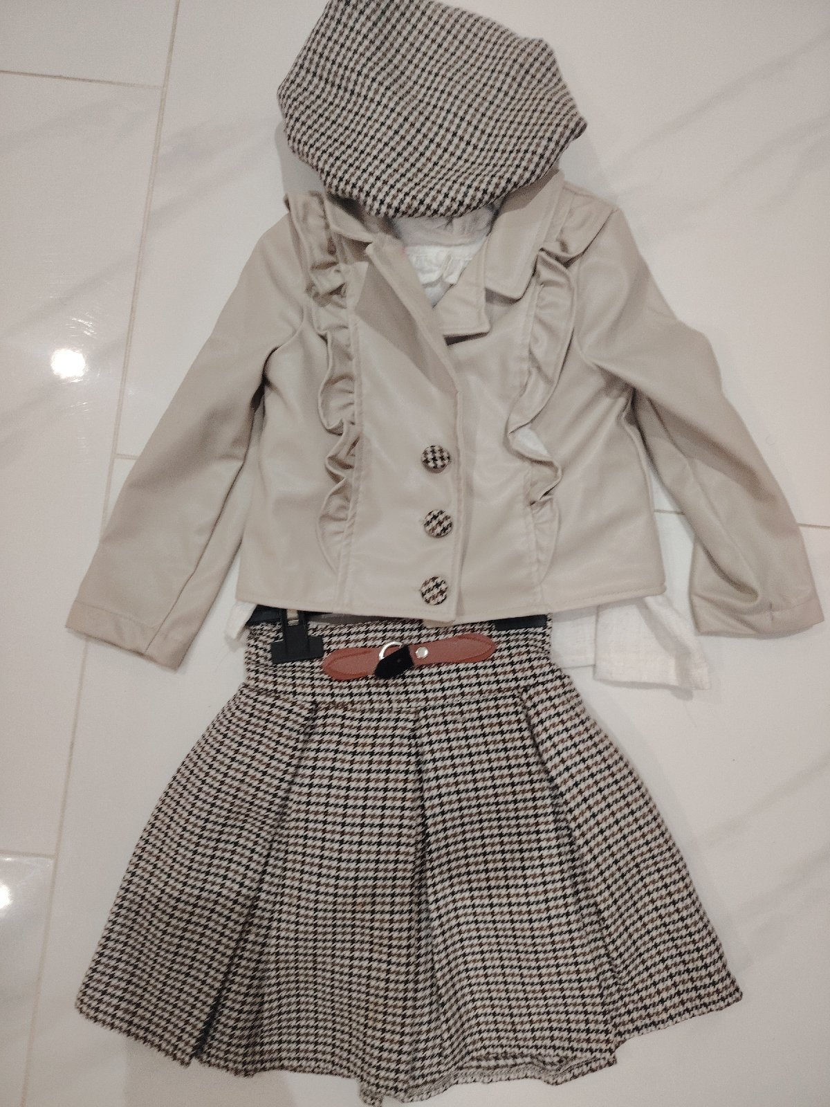 Ensemble fillette