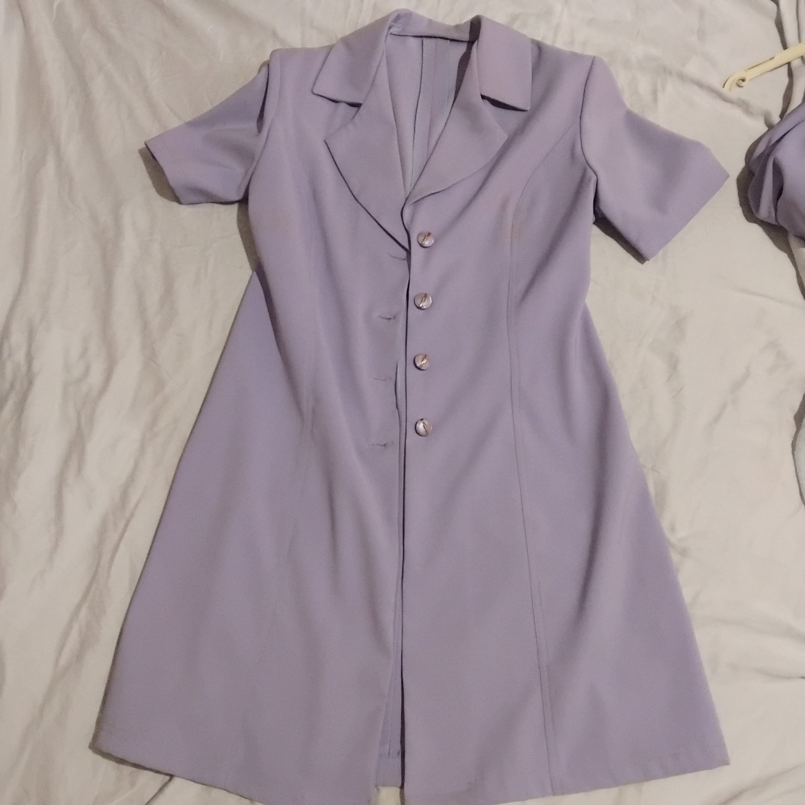 Ensemble tailleur lilas 2 pièces : Robe chic et veste assortie 💜