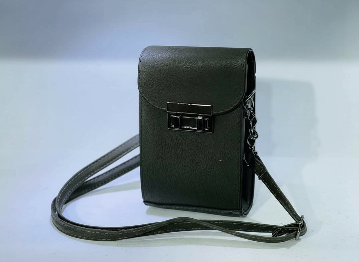 Sac à main noir carré 