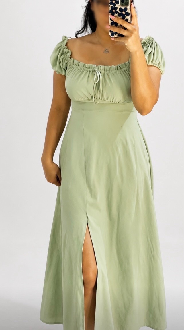 Robe longue vert sauge