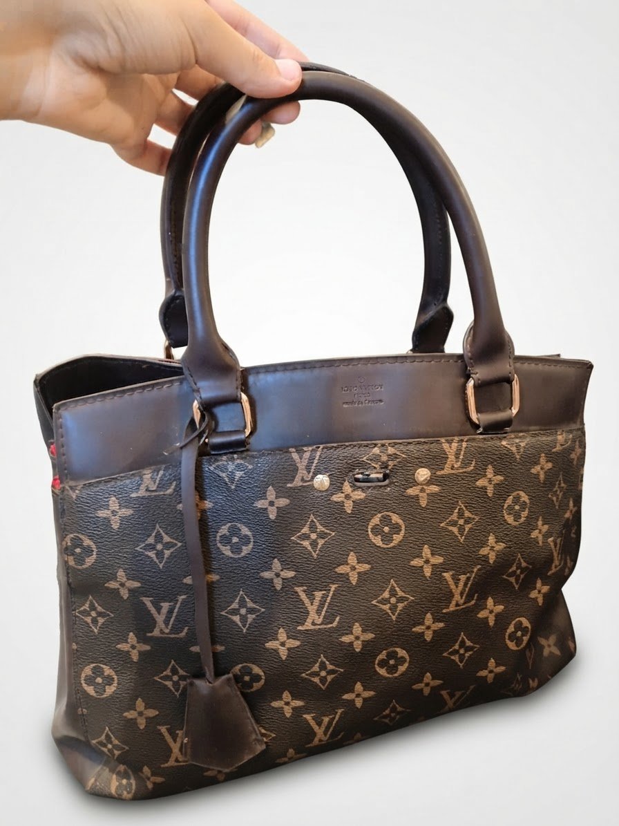 Sac à main Louis Vuitton original 