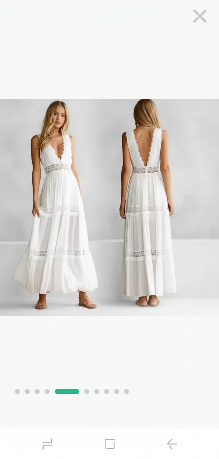 Robe blanche en dentelle 