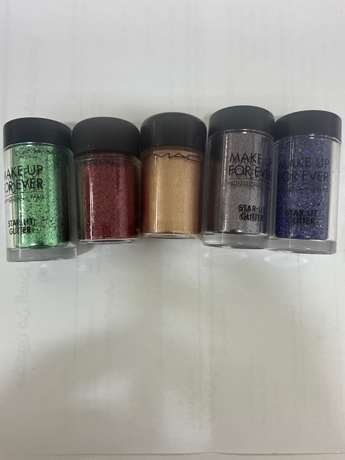 Lot . Paillettes / Glitter Presques toutes neuves, a peine swatches 
