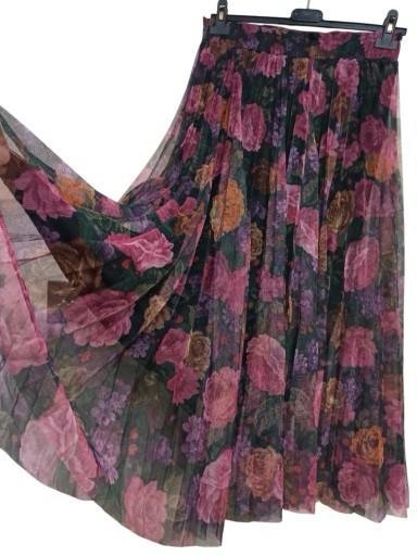 Jupe stradivarius plissé 