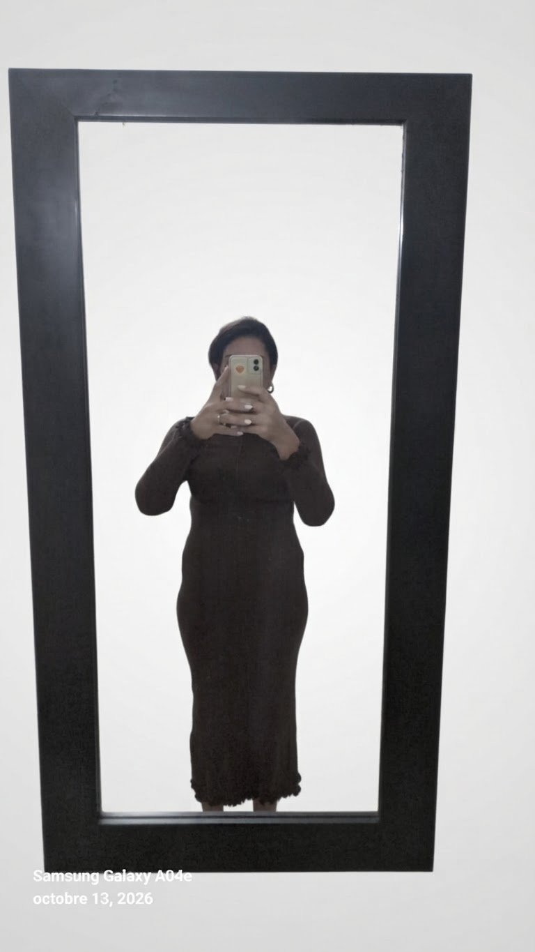 Robe laine marron en tres bon etat