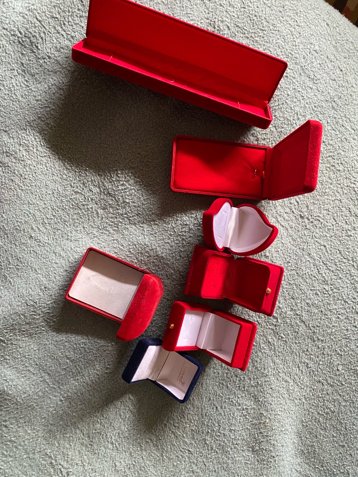 Boite bijoux en bon etat