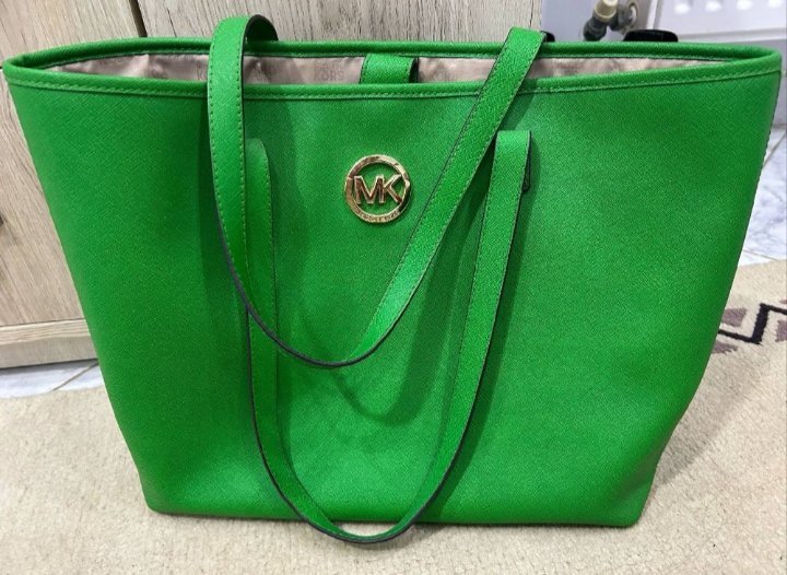 Sac MK authentique 