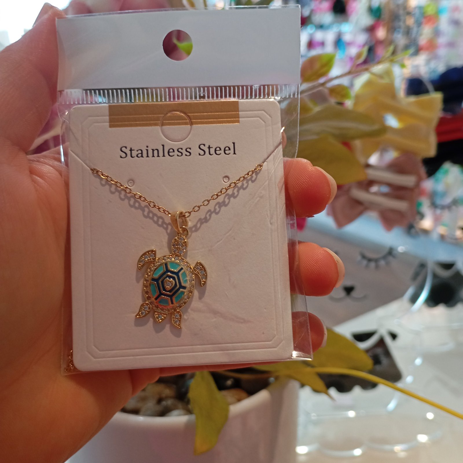 Collier tortue e' acier inoxydable 