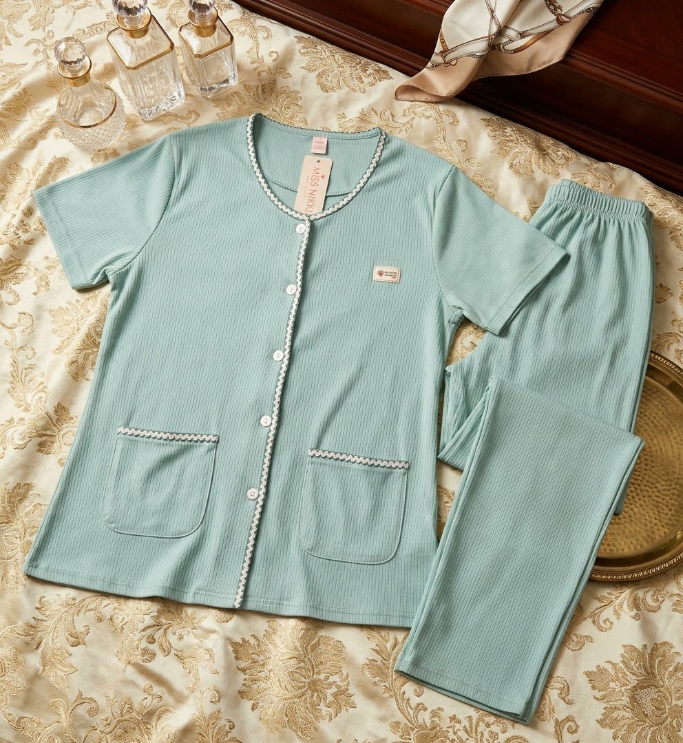 Pyjama 2 pièces Vert d'eau (Taille XXL, convient à L) - Neuf avec étiquette 🌿✨  