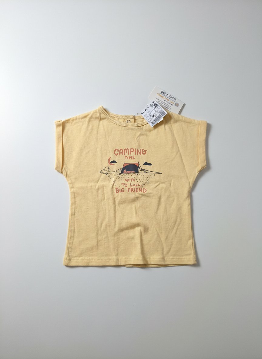 T-shirt Kiabi jaune pastel "Camping Time" – Neuf avec étiquette (9M / 71cm)