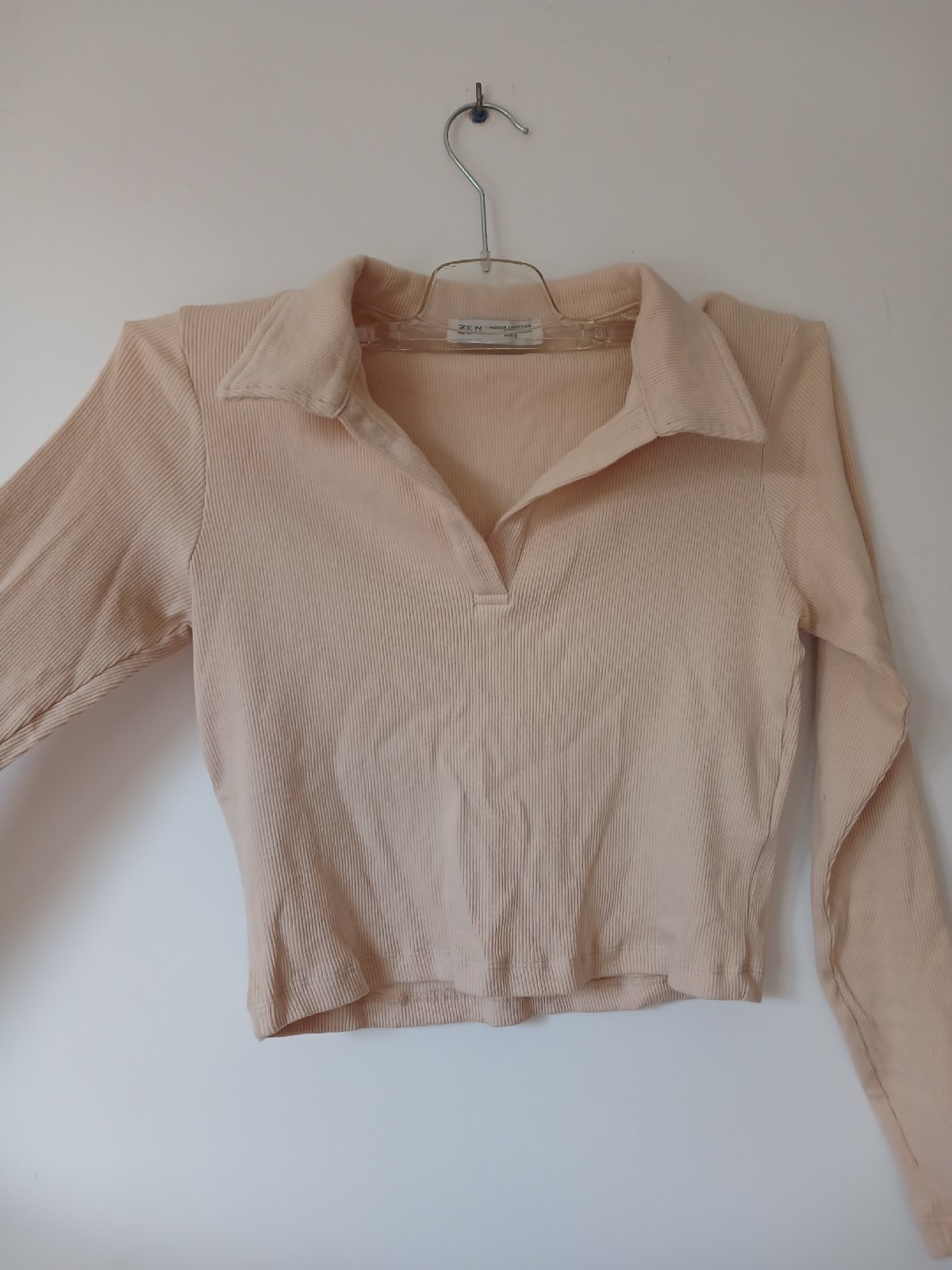 Un top beige 