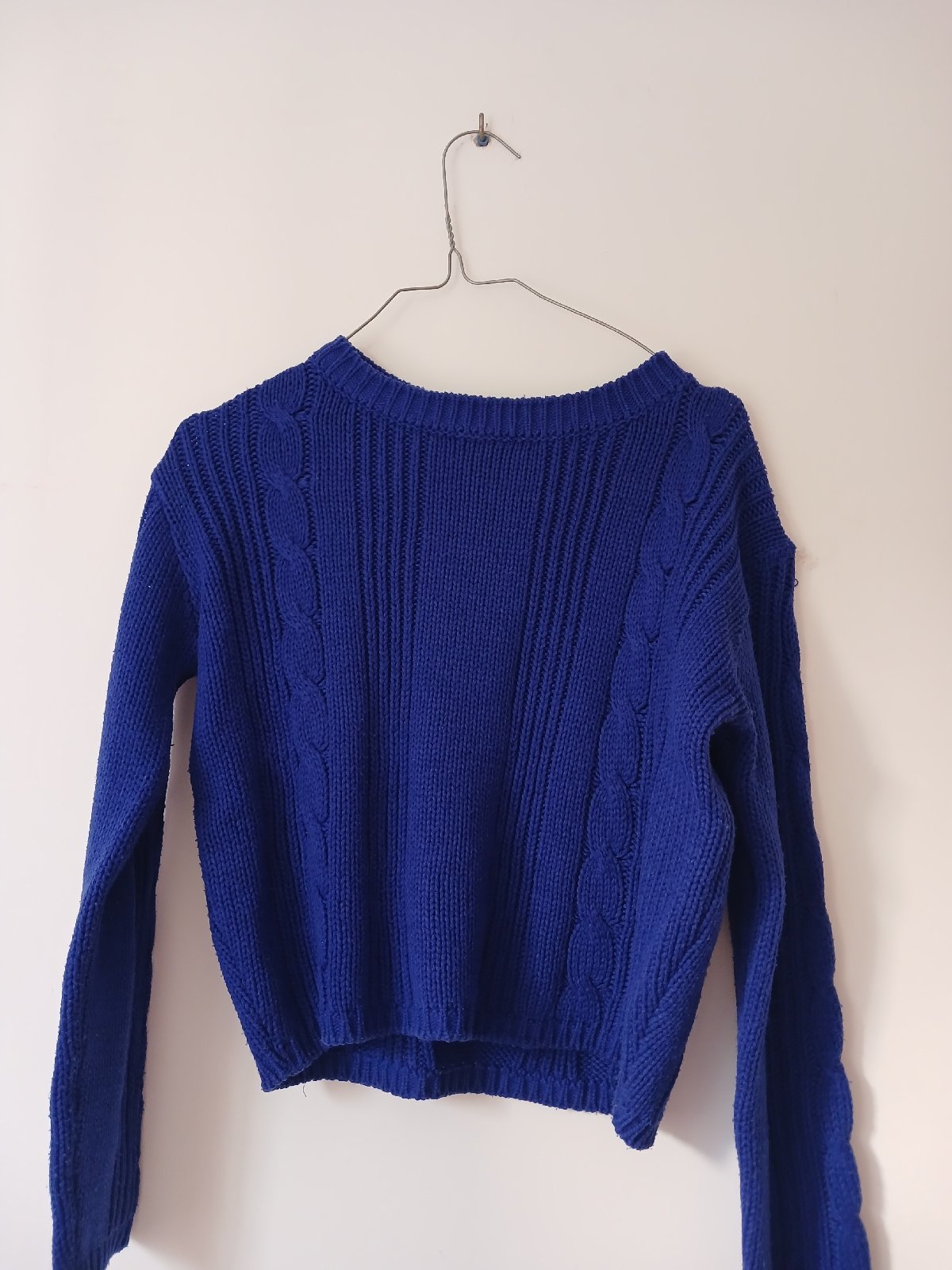 Petit pull bleu