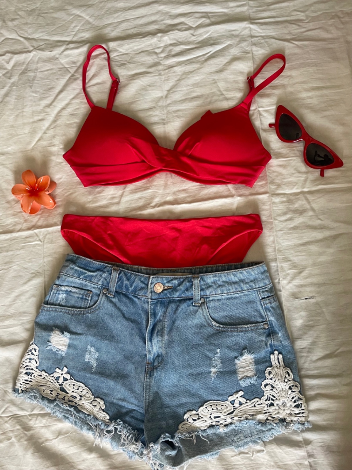 Deux piéces rouge 