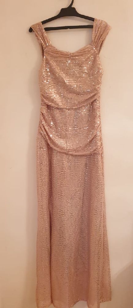 Robe drapée couleur" Champagne" longue à paillettes 