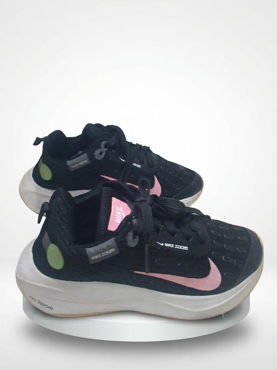 Baskets Nike Zoom Noir et Rose- Confort & Running (État impeccable)