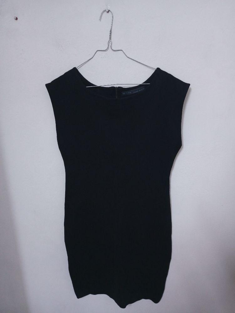 Robe noir zara taille M
