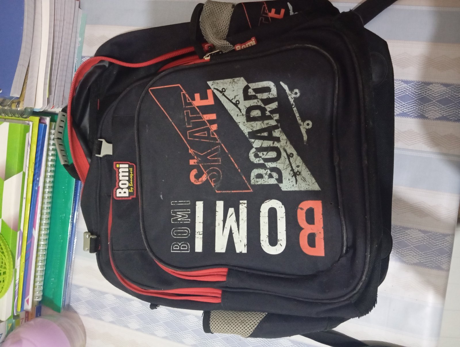 Cartable bomi 