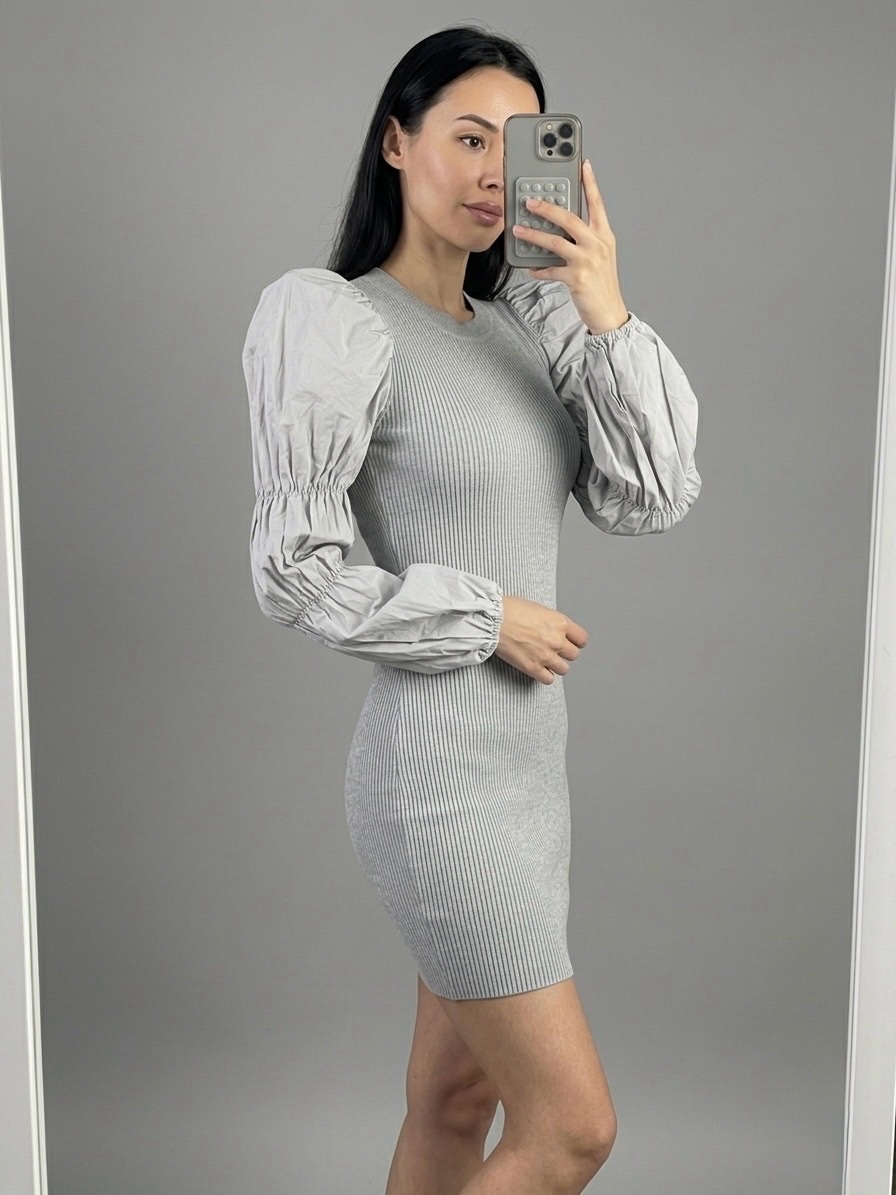 Robe Moulante Grise à Manches Bouffantes S/M