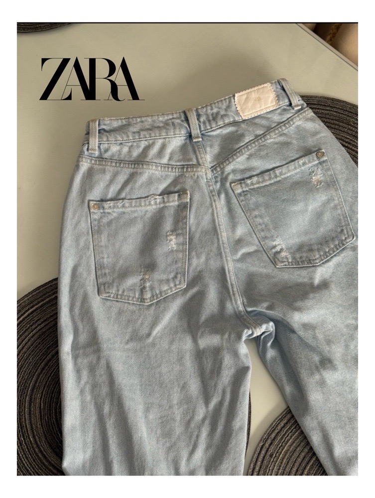 ZARA Jean Mom Droit Délavé