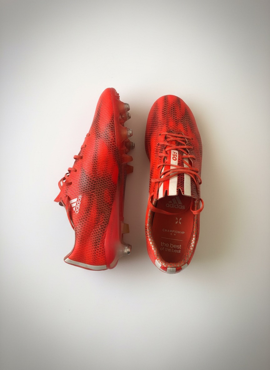 Crampon adidas adizero F50