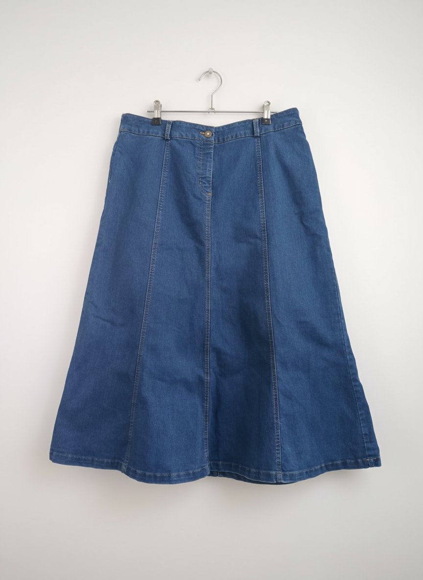 Jupe midi en jean bleu – Coupe trapèze intemporelle