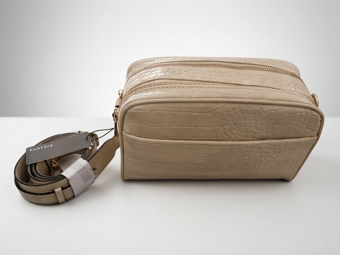 Sac parfois neuf avec étiquette