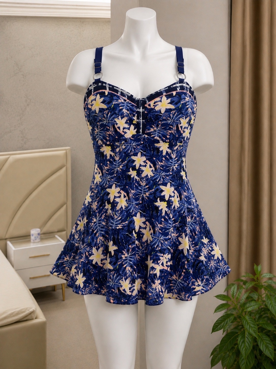Maillot de bain une pièce fleuri bleu marine 