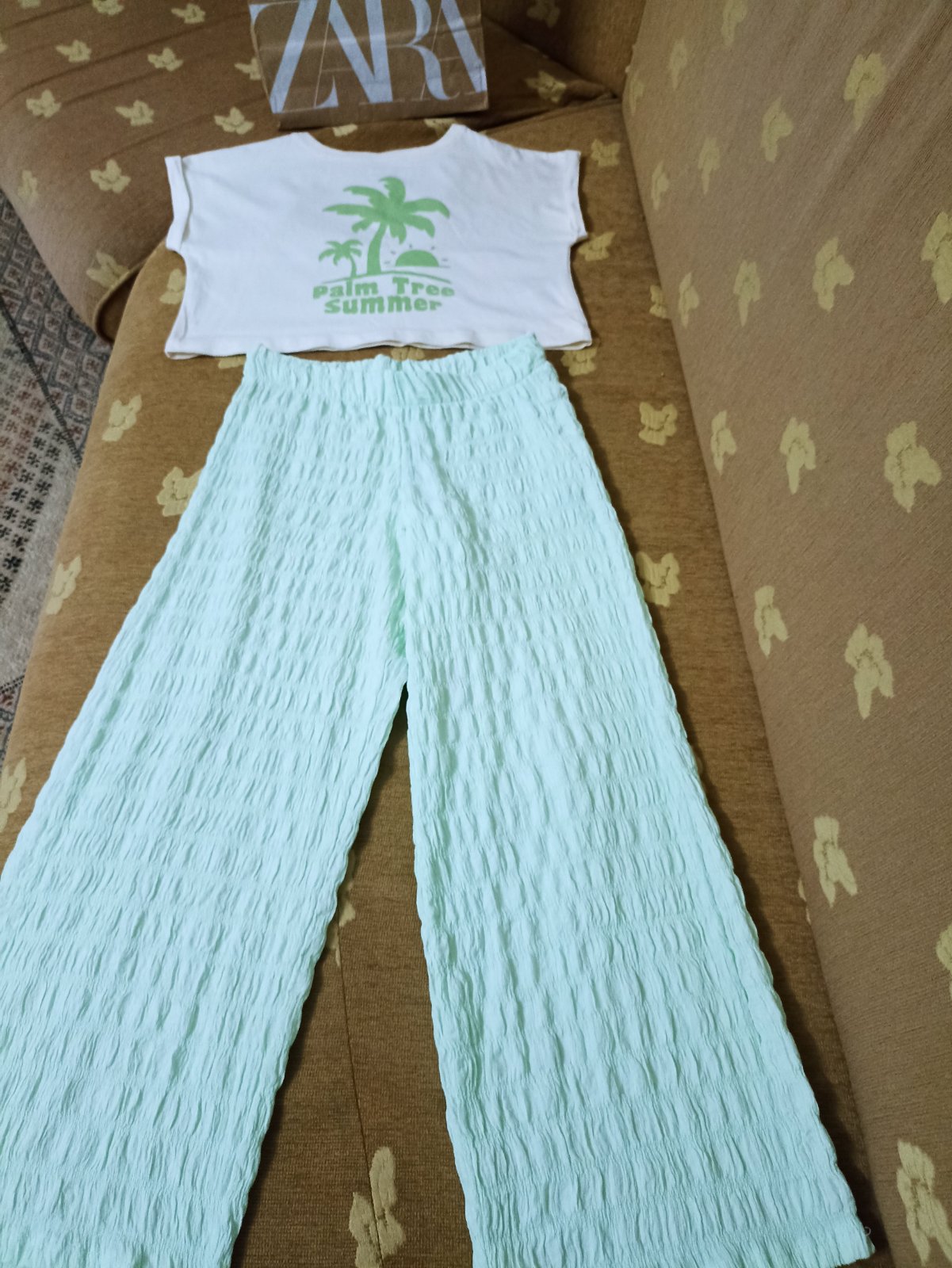 Lot pantalon large et t-shirt zara