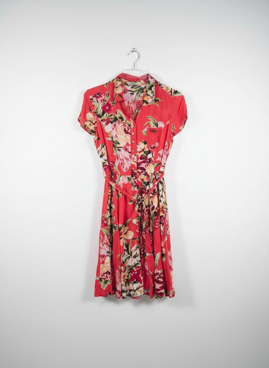 Robe Guess courte rouge avec motif fleur