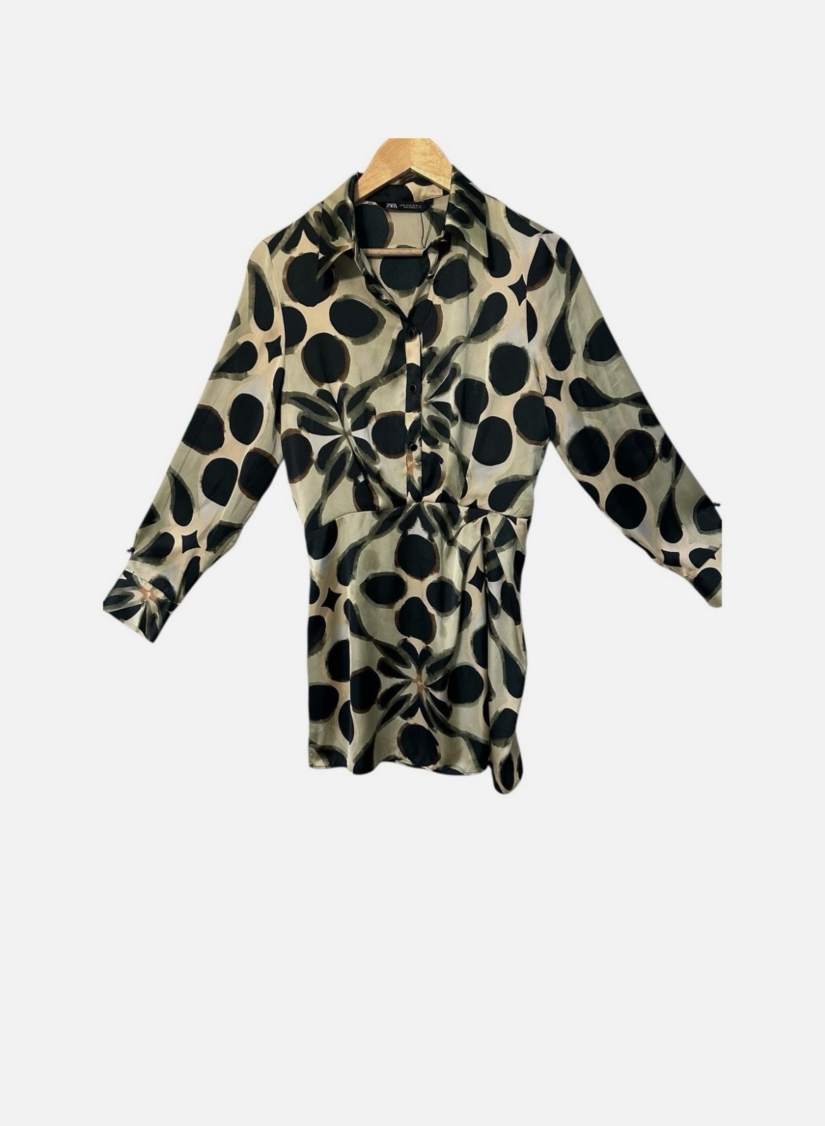 Robe Zara imprimé abstrait beige/noir – effet satin – taille M